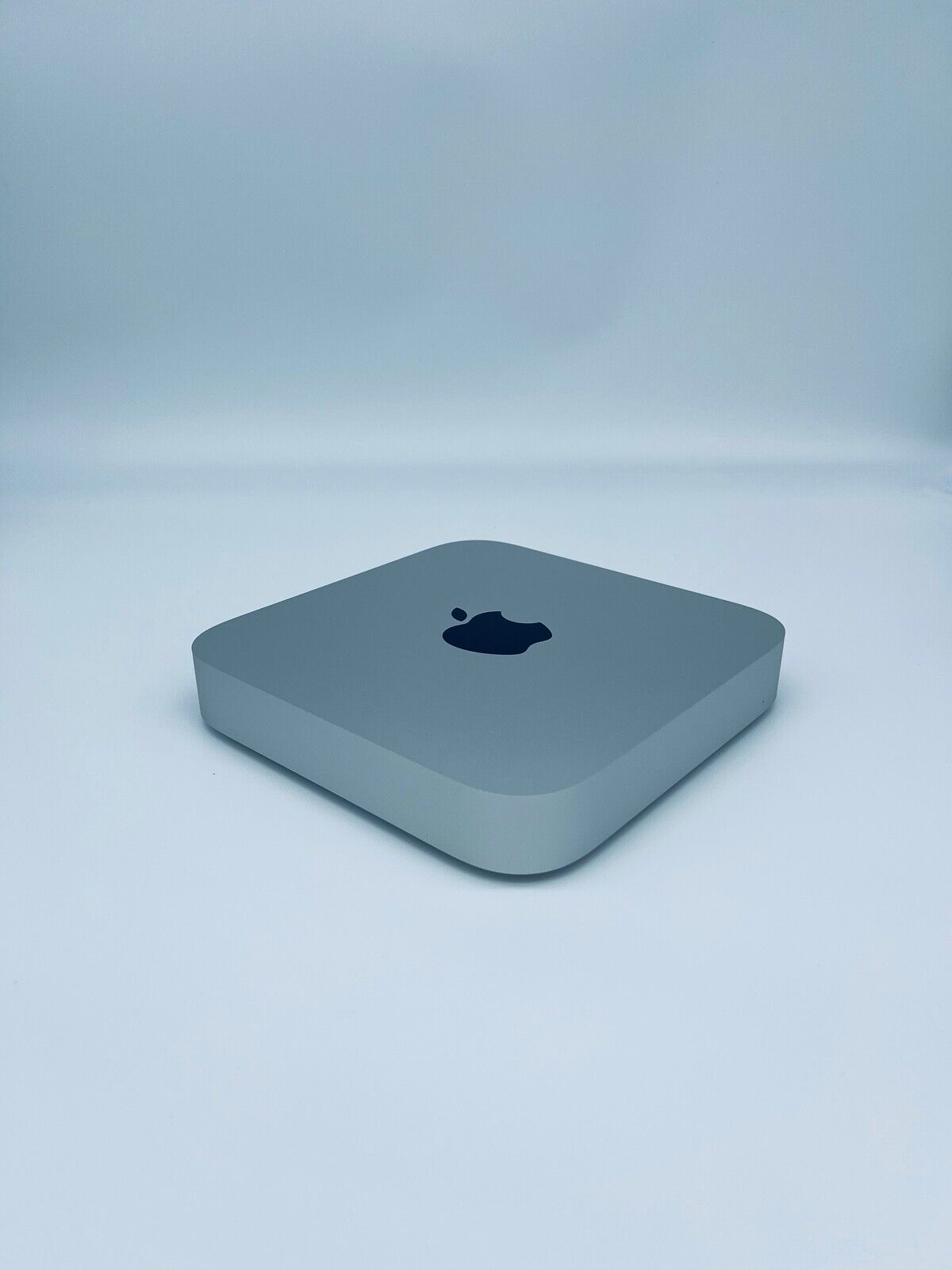 Apple Mac Mini 2020 M1 8-Core CPU 8-Core GPU 8GB RAM 256GB SSD